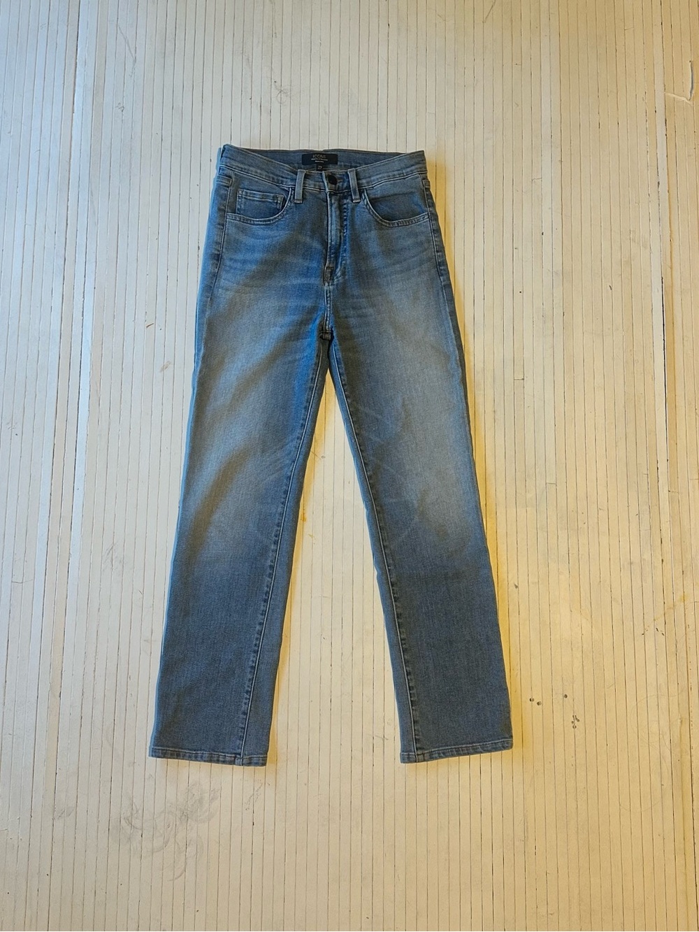 ICON Women's Straight Leg Jeans in Mid Blue Wash